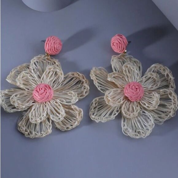 boho flower drop earrings A585 - Picture 1 of 4